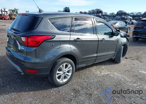 2019 Ford Escape Se из США, поврежденный, VIN 1FMCU0GD6KUB96057